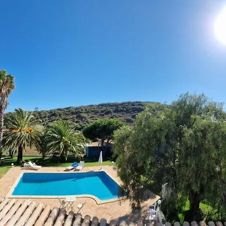 Casa Da Aldeia Séjour à la campagne Bensafrim
