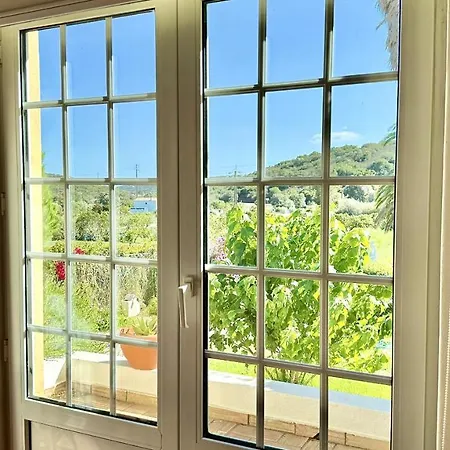 Casa Da Aldeia * Bensafrim